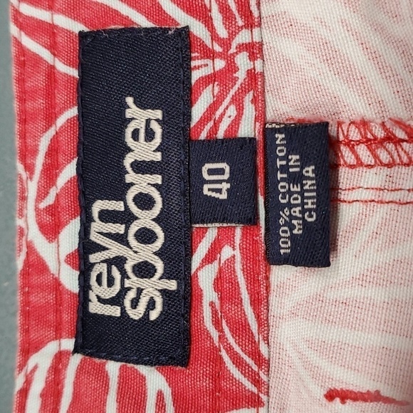 REYN Spooner mens red and white trunks. Size 40. Tie front snd 3 pockets i - Picture 5 of 9